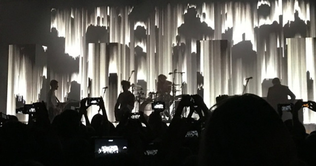 The 1975 phone pic by Mckayla Hull