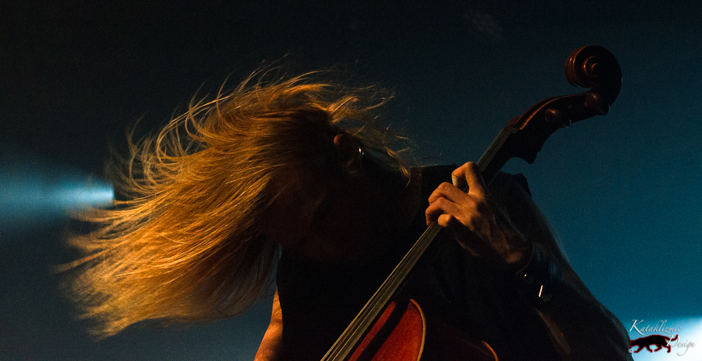 Eicca Toppinen of Apocalyptica performing